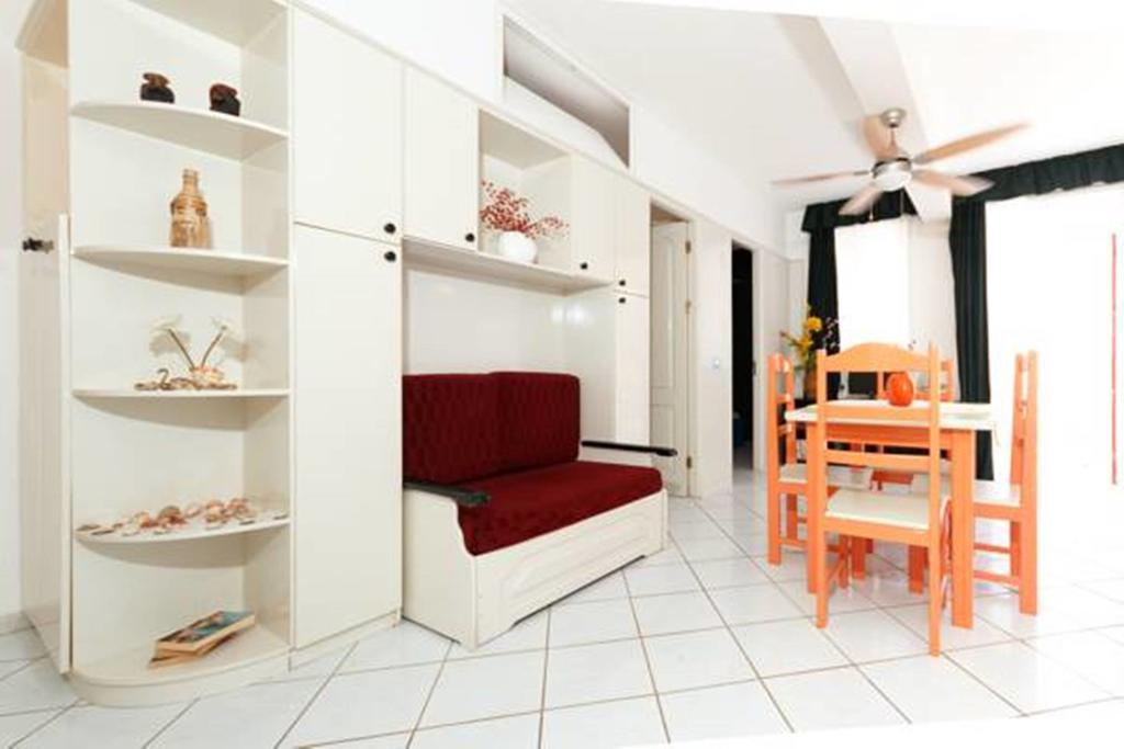 Holiday Aparthotel Santa Maria Buitenkant foto